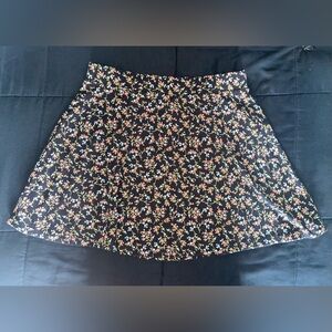 High waisted flowy floral printed black skirt